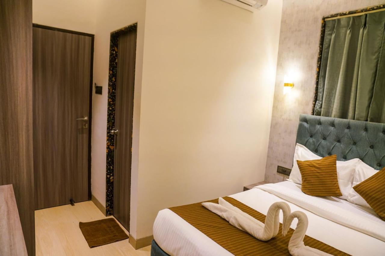 Hotel lime wood Mumbai  Buitenkant foto