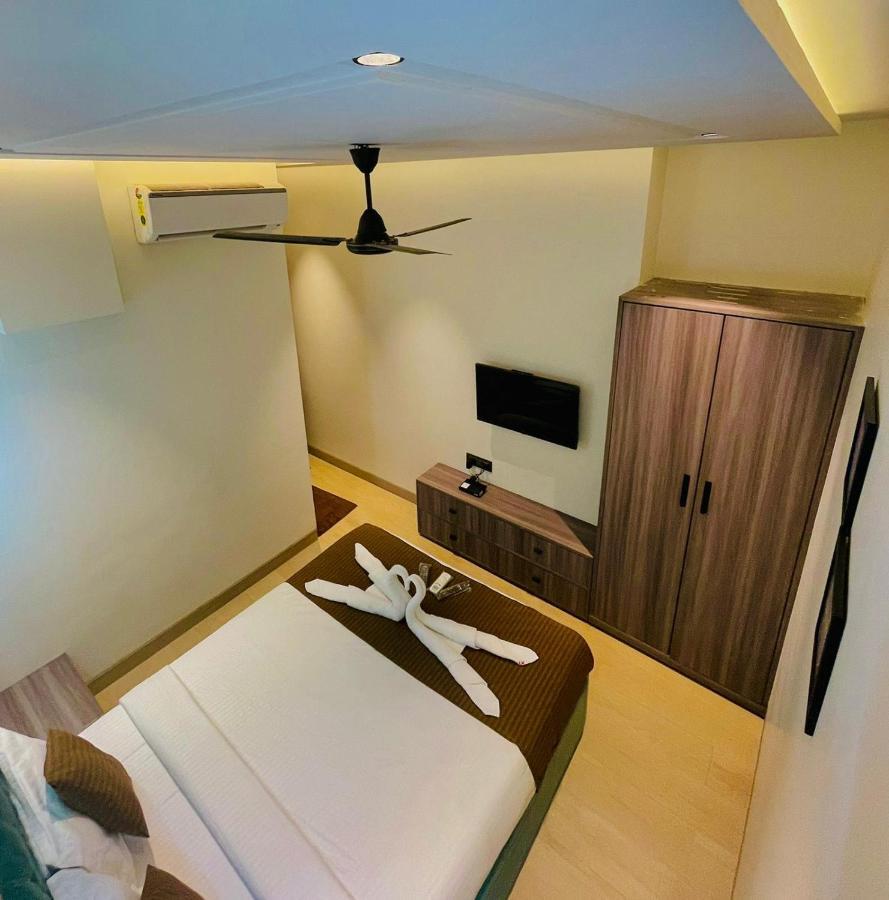 Hotel lime wood Mumbai  Buitenkant foto